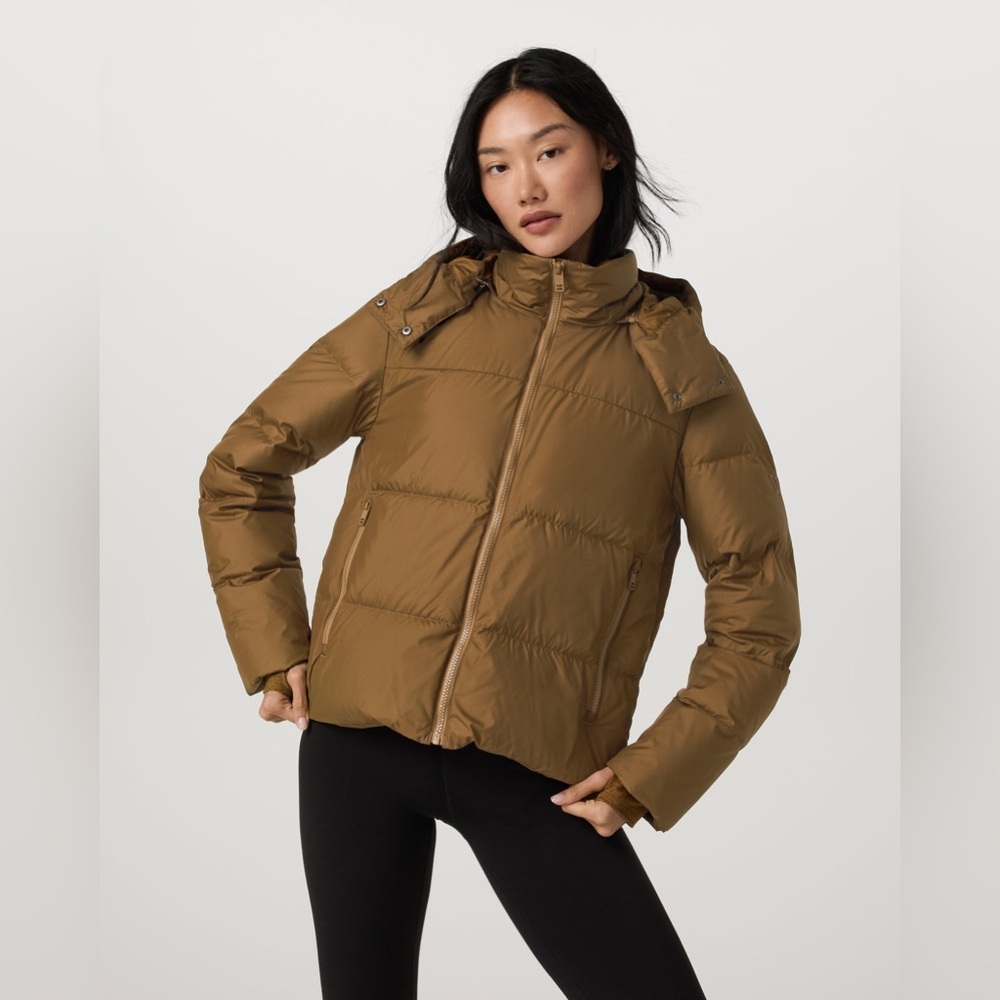 Vuori Alta Down Jacket in Rum Sz. Small - Picture 5 of 6